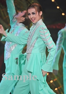 緒月遠麻 舞台写真／宙組東京公演「白夜の誓い－グスタフIII世、誇り高き王の戦い－」「PHOENIX 宝塚!! ー蘇る愛ー」