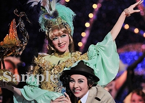 凰稀 緒月 舞台写真／宙組東京公演「白夜の誓い－グスタフIII世、誇り高き王の戦い－」「PHOENIX 宝塚!! ー蘇る愛ー」