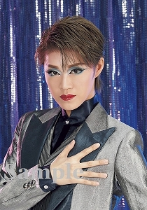 漣 レイラ スチール写真／星組公演『黒豹（くろひょう）の如（ごと）く』『Dear DIAMOND!!』