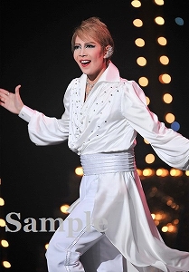 柚希礼音 舞台写真／星組大劇場公演『黒豹（くろひょう）の如（ごと）く』『Dear DIAMOND!!』