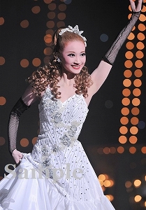 夢咲ねね 舞台写真／星組大劇場公演『黒豹（くろひょう）の如（ごと）く』『Dear DIAMOND!!』