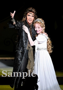 柚希 夢咲 舞台写真／星組大劇場公演『黒豹（くろひょう）の如（ごと）く』『Dear DIAMOND!!』