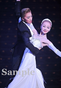 夢咲 真風 舞台写真／星組大劇場公演『黒豹（くろひょう）の如（ごと）く』『Dear DIAMOND!!』