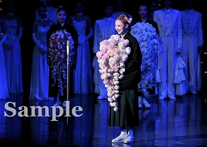 夢咲ねね 舞台写真／『柚希礼音サヨナラショー』