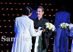 柚希 紅 舞台写真／『柚希礼音サヨナラショー』