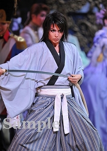 彩凪 翔 舞台写真／雪組東京公演『ルパン三世－王妃の首飾りを追え！－』『ファンシー・ガイ!』