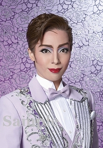 神房 佳希 スチール写真／花組公演『カリスタの海に抱かれて』『宝塚幻想曲（タカラヅカ ファンタジア）』