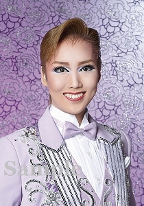 航琉 ひびき スチール写真／花組公演『カリスタの海に抱かれて』『宝塚幻想曲（タカラヅカ ファンタジア）』