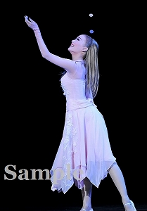 花乃まりあ 舞台写真／花組大劇場公演『カリスタの海に抱かれて』『宝塚幻想曲（タカラヅカ ファンタジア）』