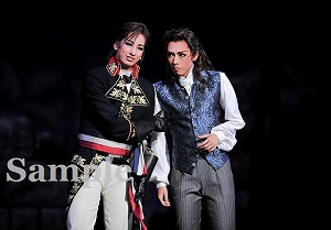 明日海 柚香 舞台写真／花組大劇場公演『カリスタの海に抱かれて』『宝塚幻想曲（タカラヅカ ファンタジア）』