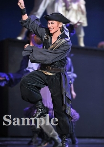 天寿光希 舞台写真／星組東京公演『黒豹（くろひょう）の如（ごと）く』『Dear DIAMOND!!』