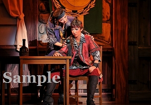 優波 綺城 舞台写真／花組新人公演『カリスタの海に抱かれて』