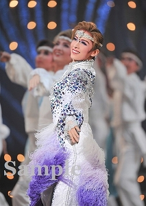 明日海りお 舞台写真／花組東京公演『カリスタの海に抱かれて』『宝塚幻想曲（タカラヅカ ファンタジア）』