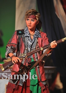 芹香斗亜 舞台写真／花組東京公演『カリスタの海に抱かれて』『宝塚幻想曲（タカラヅカ ファンタジア）』