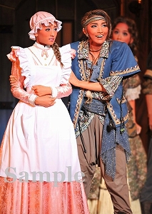 鳳 城妃 舞台写真／花組東京公演『カリスタの海に抱かれて』『宝塚幻想曲（タカラヅカ ファンタジア）』