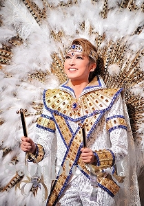 朝夏まなと 舞台写真／宙組大劇場公演『王家に捧ぐ歌』