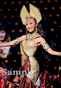 実咲 凜音 舞台写真／宙組大劇場公演『王家に捧ぐ歌』