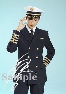 紅 ゆずる 2Lスチール／星組公演『キャッチ・ミー・イフ・ユー・キャン』