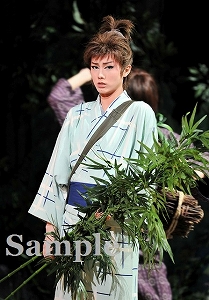 彩風 咲奈 舞台写真／雪組大劇場公演『星逢一夜（ほしあいひとよ）』『La Esmeralda（ラ エスメラルダ）』