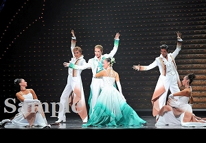 早霧 他 舞台写真／雪組大劇場公演『星逢一夜（ほしあいひとよ）』『La Esmeralda（ラ エスメラルダ）』