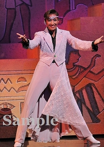 澄輝さやと 舞台写真／宙組東京公演『王家に捧ぐ歌』