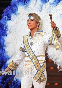 真風涼帆 舞台写真／宙組東京公演『王家に捧ぐ歌』