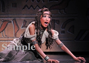 実咲凜音 舞台写真／宙組東京公演『王家に捧ぐ歌』