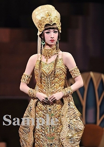 伶美うらら 舞台写真／宙組東京公演『王家に捧ぐ歌』