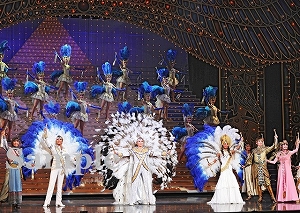 フィナーレ 舞台写真／宙組東京公演『王家に捧ぐ歌』