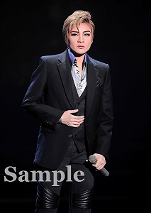 鳳月 杏 舞台写真／花組バウホール公演『スターダム』