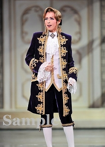 明日海りお 舞台写真／花組梅田芸術劇場公演『ベルサイユのばら－フェルゼンとマリー・アントワネット編－』『宝塚幻想曲（タカラヅカ ファンタジア）』