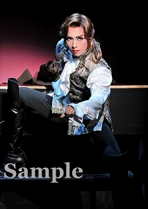 明日海りお 舞台写真／花組梅田芸術劇場公演『ベルサイユのばら－フェルゼンとマリー・アントワネット編－』『宝塚幻想曲（タカラヅカ ファンタジア）』