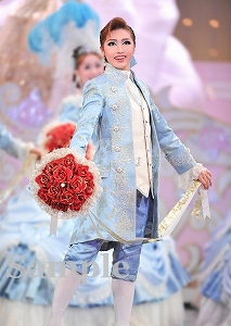 鳳真由 舞台写真／花組梅田芸術劇場公演『ベルサイユのばら－フェルゼンとマリー・アントワネット編－』『宝塚幻想曲（タカラヅカ ファンタジア）』