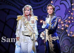 明日海 柚香 舞台写真／花組梅田芸術劇場公演『ベルサイユのばら－フェルゼンとマリー・アントワネット編－』『宝塚幻想曲（タカラヅカ ファンタジア）』