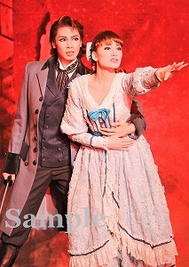 瀬戸 城妃 舞台写真／花組梅田芸術劇場公演『ベルサイユのばら－フェルゼンとマリー・アントワネット編－』『宝塚幻想曲（タカラヅカ ファンタジア）』