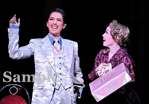 紫藤 真彩 舞台写真／星組新人公演『ガイズ＆ドールズ』