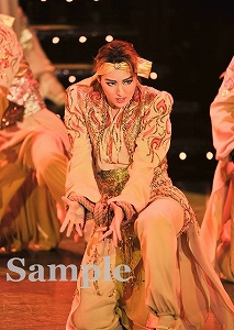 珠城りょう 舞台写真／月組ドラマシティ公演『DRAGON NIGHT!!』