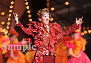 明日海 りお 舞台写真／花組大劇場公演『新源氏物語』『Melodia－熱く美しき旋律－』