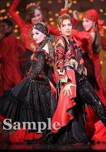 明日海 花乃 舞台写真／花組大劇場公演『新源氏物語』『Melodia－熱く美しき旋律－』