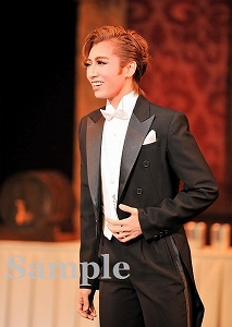 蒼羽 りく 舞台写真／宙組バウホール公演『相続人の肖像』