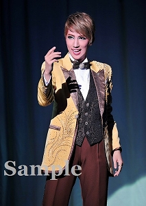 真風涼帆 舞台写真／宙組全国ツアー公演『メランコリック・ジゴロ』『シトラスの風III』