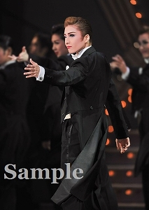 鳳月 杏 舞台写真／花組東京公演『新源氏物語』『Melodia―熱く美しき旋律―』