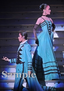 明日海 花乃 舞台写真／花組東京公演『新源氏物語』『Melodia―熱く美しき旋律―』