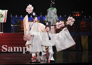 明日海 瀬戸 舞台写真／花組東京公演『新源氏物語』『Melodia―熱く美しき旋律―』