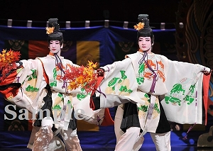 鳳月 柚香 舞台写真／花組東京公演『新源氏物語』『Melodia―熱く美しき旋律―』