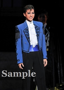 彩風咲奈 舞台写真／雪組全国ツアー公演『哀しみのコルドバ』『la Esmeralda（ラ エスメラルダ）』