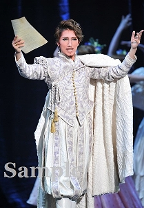 真風涼帆 舞台写真／宙組大劇場公演『Shakespeare～空に満つるは、尽きせぬ言の葉～』『HOT EYES!!』