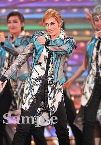 愛月ひかる 舞台写真／宙組大劇場公演『Shakespeare～空に満つるは、尽きせぬ言の葉～』『HOT EYES!!』