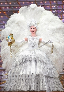 実咲凜音 舞台写真／宙組大劇場公演『Shakespeare～空に満つるは、尽きせぬ言の葉～』『HOT EYES!!』