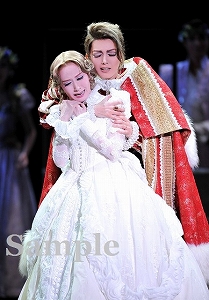 朝夏 実咲 舞台写真／宙組大劇場公演『Shakespeare～空に満つるは、尽きせぬ言の葉～』『HOT EYES!!』